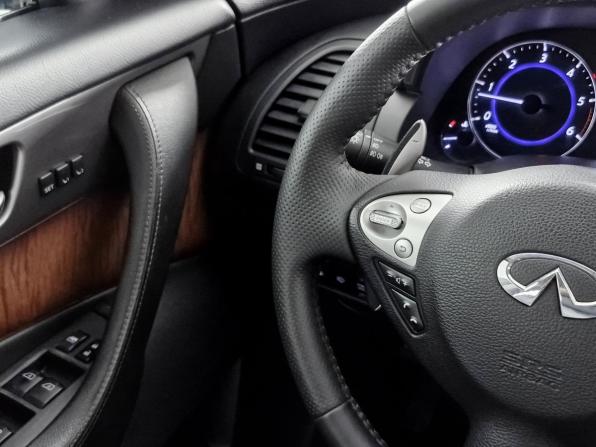 Infiniti FX II (S51) Рестайлинг с пробегом 2013 года, цена 1 753 000 рублей, 195552 км, внедорожник, Автокод Объявления