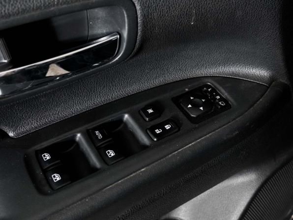 Mitsubishi Outlander III Рестайлинг 2 с пробегом 2017 года, цена 1 850 000 рублей, 128000 км, внедорожник, Автокод Объявления