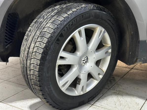 Volkswagen Touareg I Рестайлинг с пробегом 2008 года, цена 960 000 рублей, 268000 км, внедорожник, Автокод Объявления