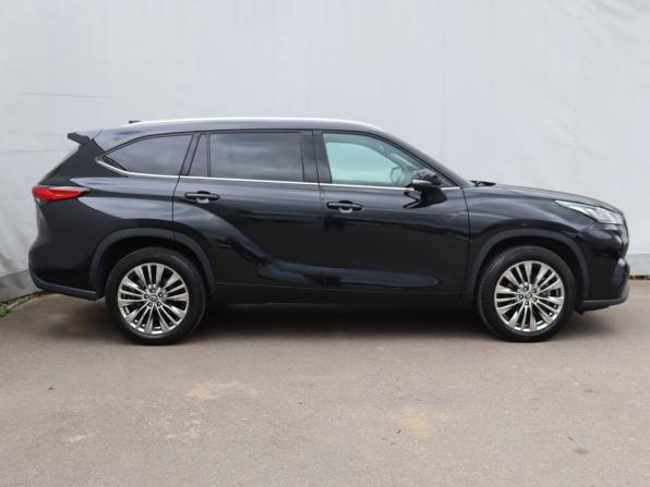 Toyota Highlander IV (XU70) с пробегом 2024 года, цена 5 199 000 рублей, 28094 км, внедорожник, Автокод Объявления