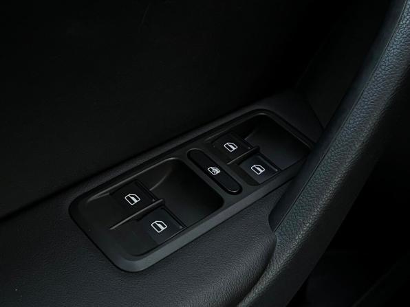 Skoda Yeti I Рестайлинг с пробегом 2017 года, цена 1 867 300 рублей, 84295 км, внедорожник, Автокод Объявления