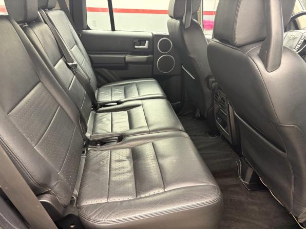 Land Rover Discovery III с пробегом 2005 года, цена 949 900 рублей, 230000 км, внедорожник, Автокод Объявления