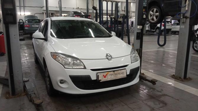 Renault Megane III Рестайлинг с пробегом 2012 года, цена 539 000 рублей, 194921 км, хэтчбек, Автокод Объявления