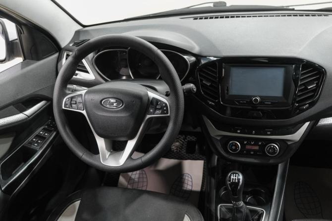 Lada (ВАЗ) Vesta I с пробегом 2019 года, цена 1 269 000 рублей, 61299 км, универсал, Автокод Объявления
