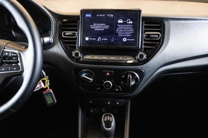 Hyundai Solaris II Рестайлинг с пробегом 2020 года, цена 1 554 000 рублей, 86758 км, седан, Автокод Объявления