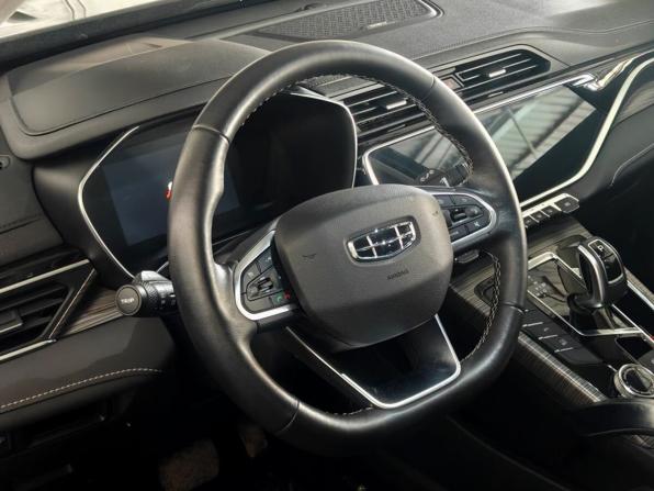 Geely Atlas Pro с пробегом 2022 года, цена 1 860 000 рублей, 51000 км, внедорожник, Автокод Объявления