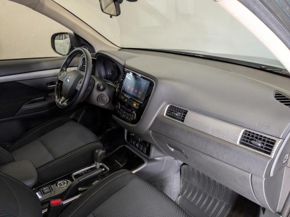 Mitsubishi Outlander III Рестайлинг 2 с пробегом 2018 года, цена 1 950 000 рублей, 117278 км, внедорожник, Автокод Объявления
