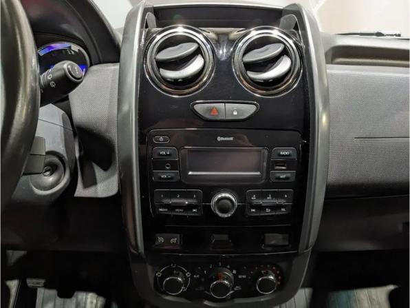 Renault Duster I Рестайлинг с пробегом 2018 года, цена 1 025 000 рублей, 201349 км, внедорожник, Автокод Объявления