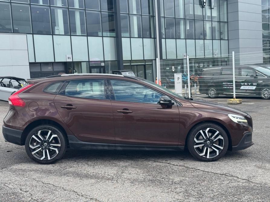 Volvo V40 Cross Country I Рестайлинг Санкт-Петербург  - изображение 1