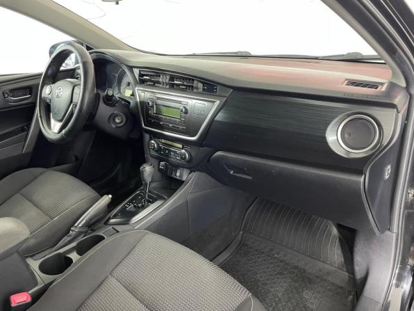 Toyota Auris II с пробегом 2014 года, цена 969 000 рублей, 234444 км, хэтчбек, Автокод Объявления