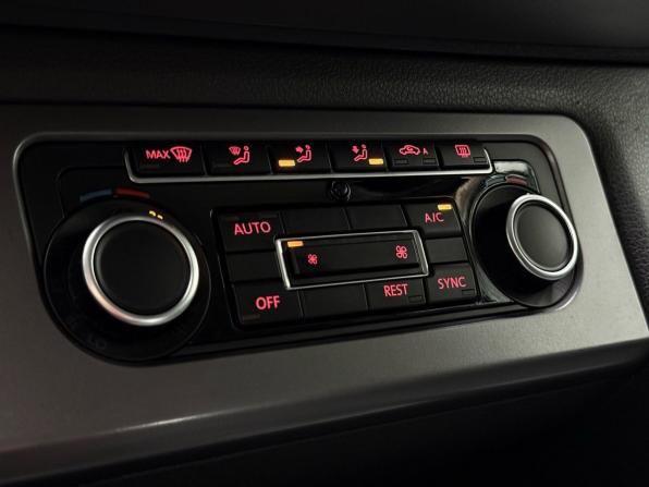 Volkswagen Amarok I с пробегом 2013 года, цена 1 729 000 рублей, 249293 км, пикап, Автокод Объявления