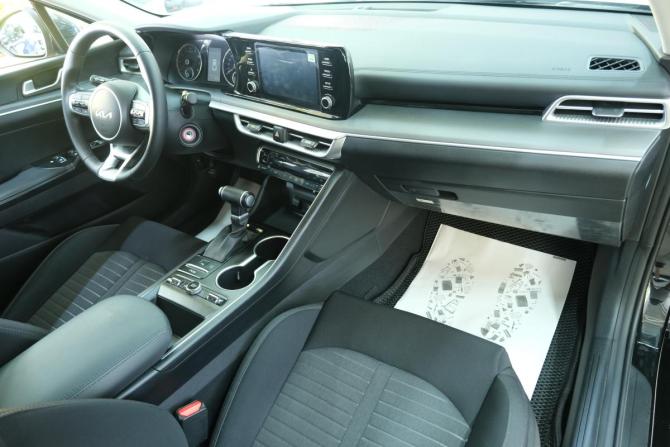 Kia K5 III с пробегом 2022 года, цена 2 999 000 рублей, 17300 км, седан, Автокод Объявления