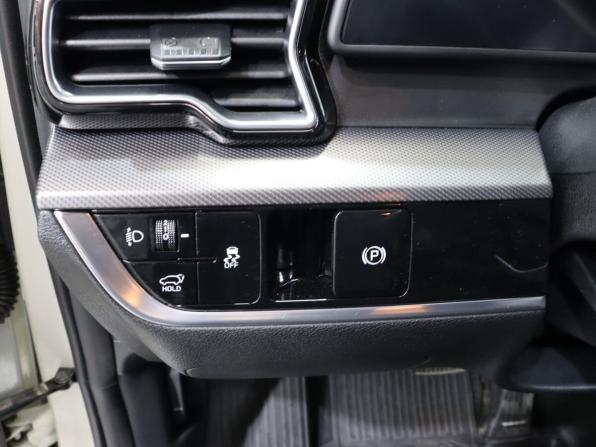 Kia Sportage V с пробегом 2022 года, цена 3 599 000 рублей, 67994 км, внедорожник, Автокод Объявления
