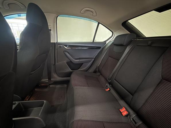 Skoda Octavia III (A7) с пробегом 2016 года, цена 1 330 000 рублей, 138522 км, универсал, Автокод Объявления