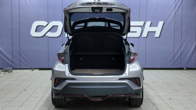 Toyota C-HR I с пробегом 2017 года, цена 1 829 000 рублей, 163730 км, внедорожник, Автокод Объявления