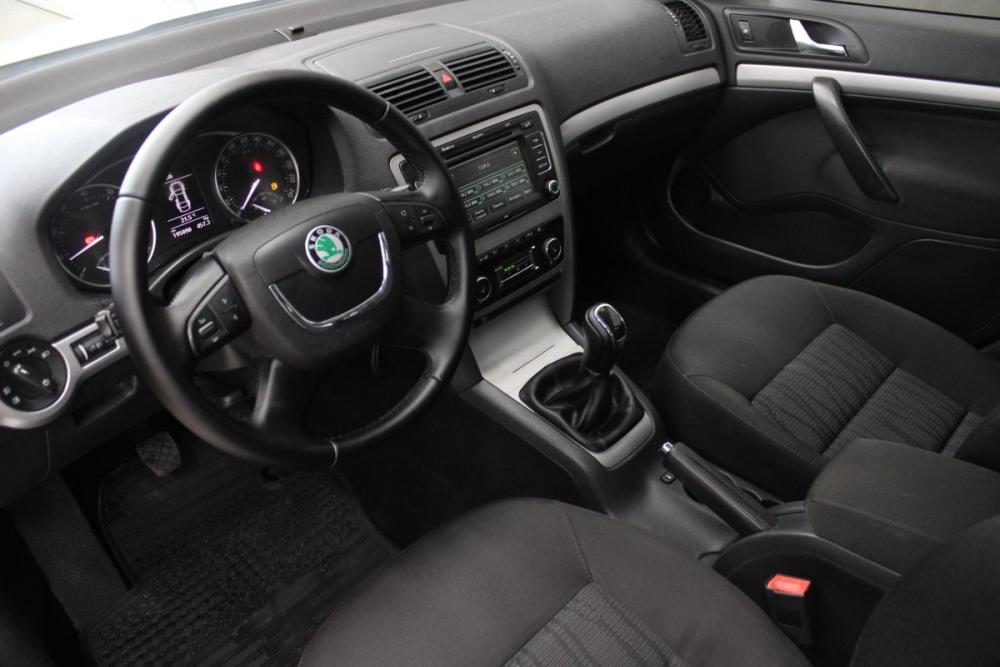 Skoda Octavia II (A5) Рестайлинг Томск  - изображение 6