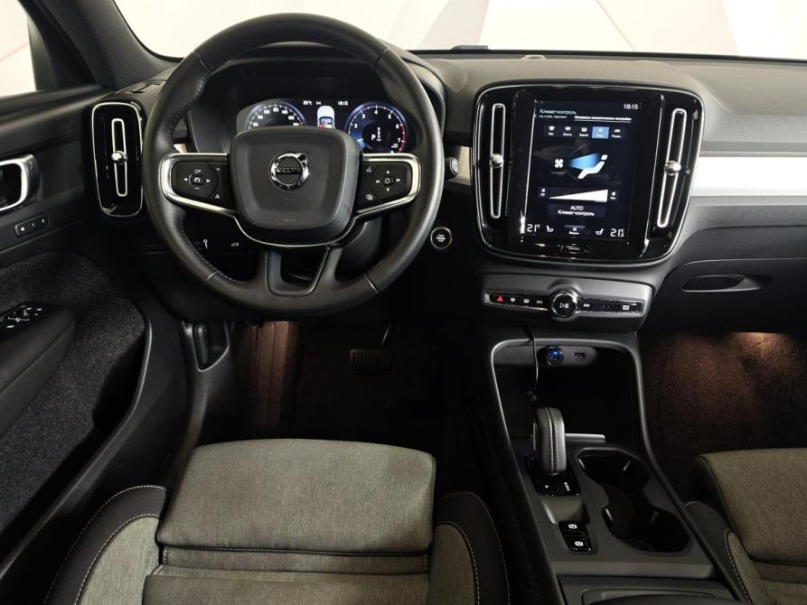 Volvo XC40 I Москва  - изображение 20