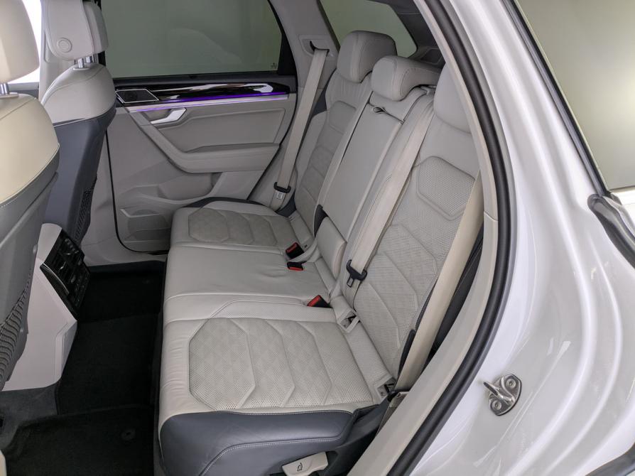 Volkswagen Touareg III Москва  - изображение 12