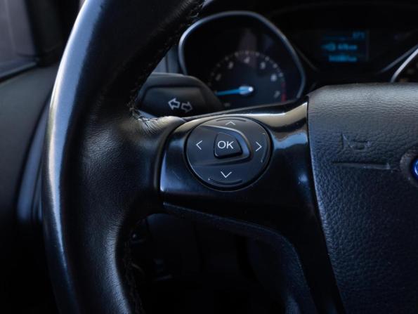 Ford Focus III с пробегом 2012 года, цена 899 000 рублей, 141007 км, седан, Автокод Объявления