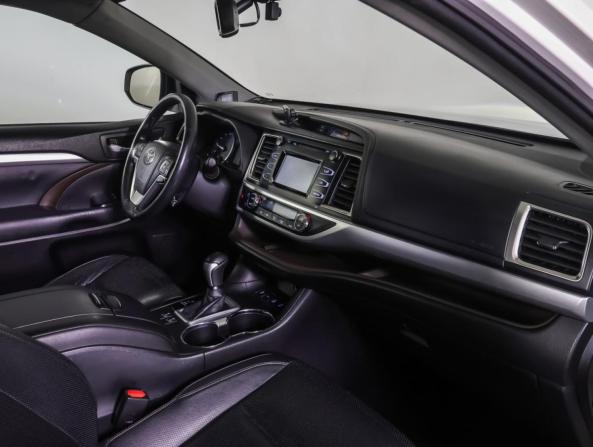 Toyota Highlander III (XU50) с пробегом 2014 года, цена 2 750 000 рублей, 132800 км, внедорожник, Автокод Объявления
