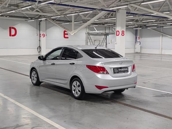 Hyundai Solaris I Рестайлинг с пробегом 2016 года, цена 1 225 000 рублей, 71301 км, седан, Автокод Объявления