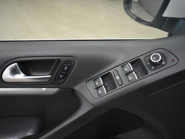 Volkswagen Tiguan I Рестайлинг с пробегом 2013 года, цена 1 249 000 рублей, 197458 км, внедорожник, Автокод Объявления