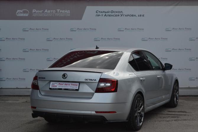 Skoda Octavia III (A7) Рестайлинг с пробегом 2019 года, цена 2 400 000 рублей, 111130 км, лифтбек, Автокод Объявления