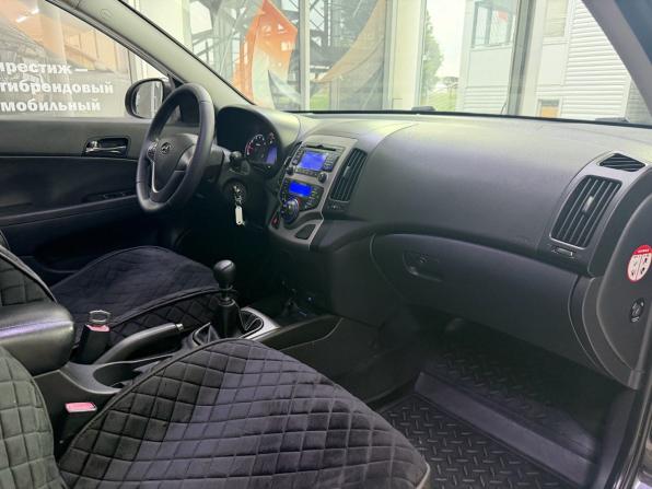 Hyundai i30 I с пробегом 2009 года, цена 680 000 рублей, 260968 км, хэтчбек, Автокод Объявления