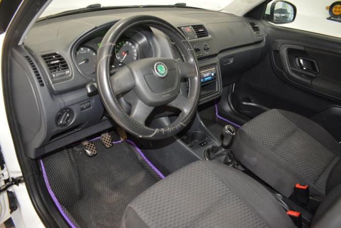 Skoda Fabia II Рестайлинг с пробегом 2012 года, цена 549 000 рублей, 125000 км, хэтчбек, Автокод Объявления