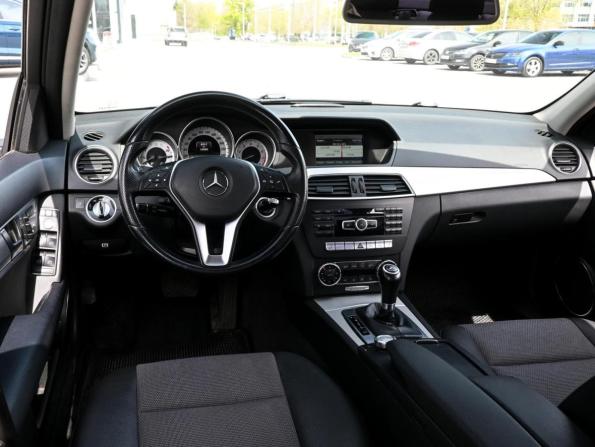 Mercedes-Benz C-Класс III (W204) Рестайлинг с пробегом 2013 года, цена 1 530 000 рублей, 150083 км, седан, Автокод Объявления