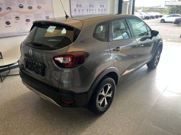 Renault Kaptur I с пробегом 2017 года, цена 1 145 000 рублей, 139322 км, внедорожник, Автокод Объявления