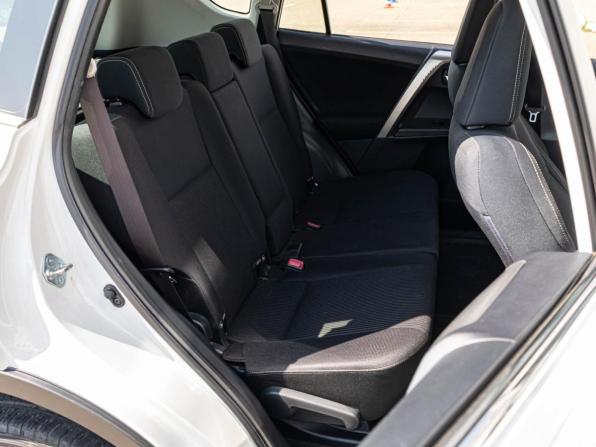 Toyota RAV4 IV (XA40) с пробегом 2014 года, цена 1 900 000 рублей, 125241 км, внедорожник, Автокод Объявления