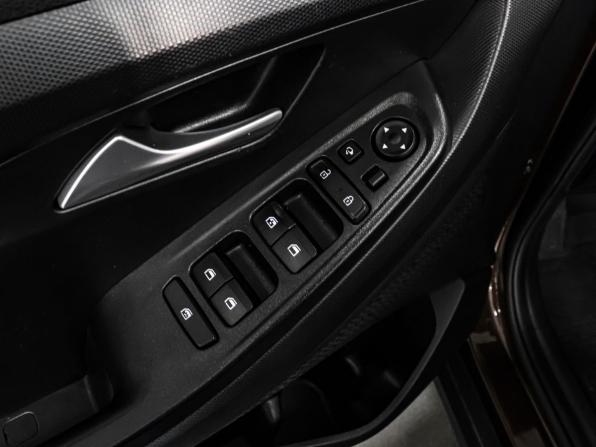 Hyundai Creta II с пробегом 2022 года, цена 2 049 000 рублей, 139651 км, внедорожник, Автокод Объявления