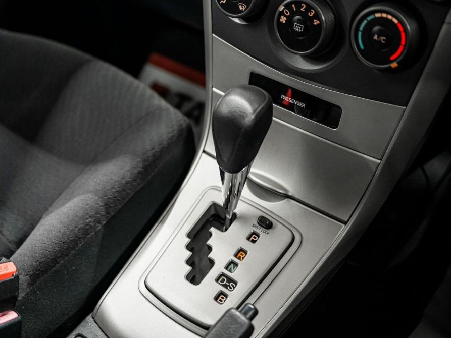 Toyota Corolla X (E140 E150) Рестайлинг Красноярск  - изображение 15