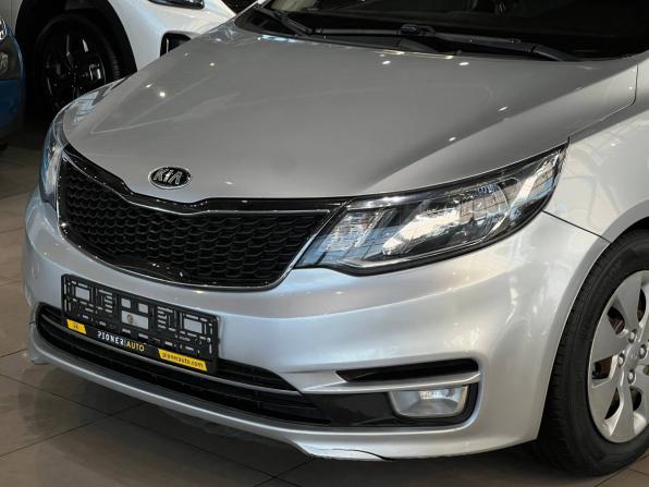 Kia Rio III Рестайлинг с пробегом 2015 года, цена 1 230 000 рублей, 103642 км, седан, Автокод Объявления