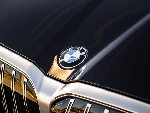 BMW 5 серии VIII (G60/G61/G68) с пробегом 2025 года, цена 8 690 000 рублей, 16 км, седан, Автокод Объявления