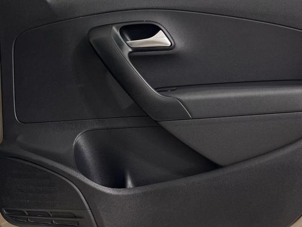 Volkswagen Polo V Рестайлинг с пробегом 2020 года, цена 1 180 000 рублей, 119428 км, седан, Автокод Объявления