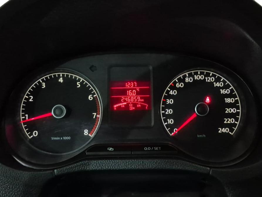 Volkswagen Polo V Альметьевск  - изображение 19