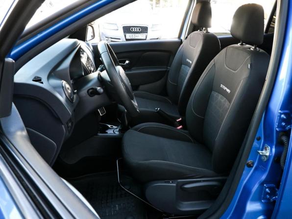 Renault Sandero II с пробегом 2015 года, цена 999 000 рублей, 82025 км, хэтчбек, Автокод Объявления