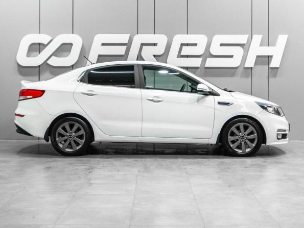 Kia Rio III Рестайлинг с пробегом 2015 года, цена 1 300 000 рублей, 119698 км, седан, Автокод Объявления