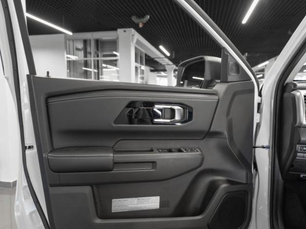 Mitsubishi L200 VI с пробегом 2025 года, цена 5 300 000 рублей, 50 км, пикап, Автокод Объявления