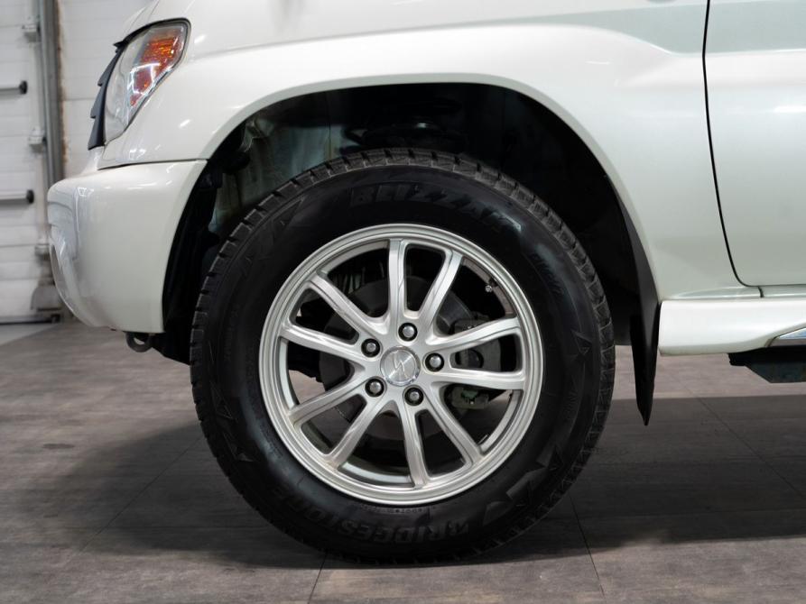 Mitsubishi Pajero iO Чита  - изображение 15