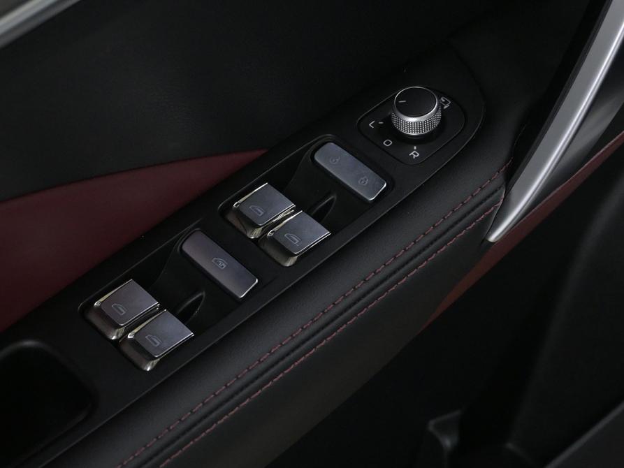 Geely Coolray I Москва  - изображение 14