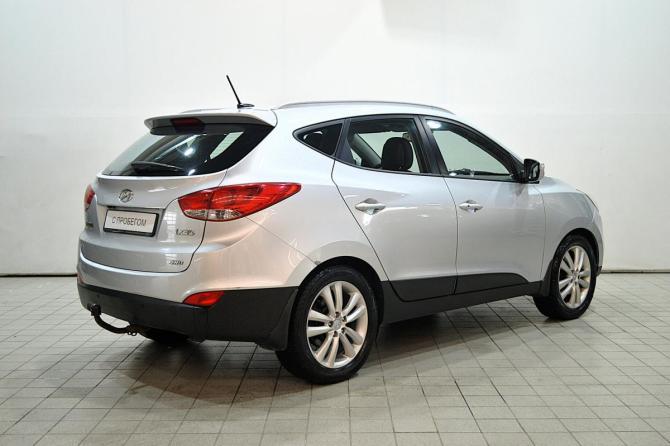 Hyundai ix35 I с пробегом 2011 года, цена 695 000 рублей, 380000 км, внедорожник, Автокод Объявления
