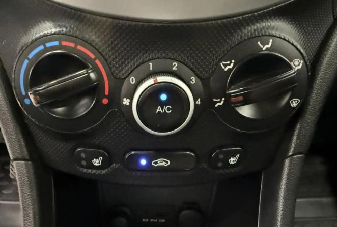 Hyundai Solaris I с пробегом 2011 года, цена 735 000 рублей, 181253 км, седан, Автокод Объявления