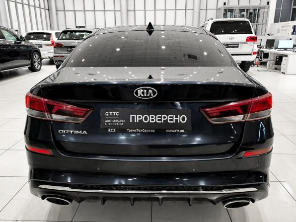 Kia Optima IV Рестайлинг с пробегом 2018 года, цена 1 680 000 рублей, 152186 км, седан, Автокод Объявления