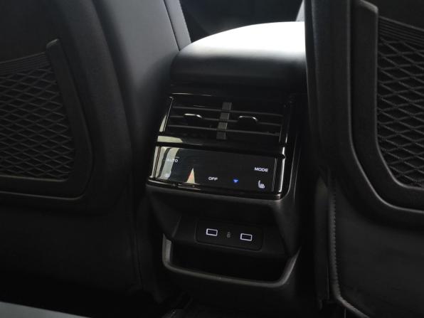 Geely Monjaro I с пробегом 2024 года, цена 3 262 000 рублей, 81829 км, внедорожник, Автокод Объявления