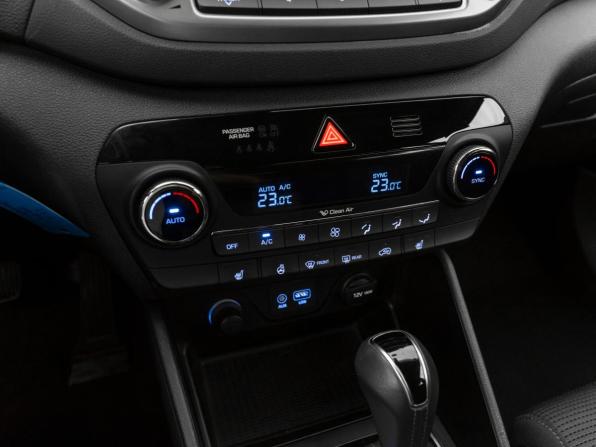 Hyundai Tucson III с пробегом 2016 года, цена 2 340 000 рублей, 50129 км, внедорожник, Автокод Объявления