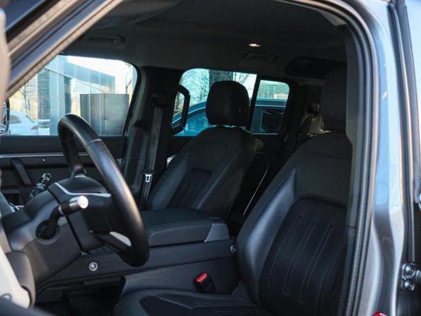 Land Rover Defender II с пробегом 2020 года, цена 4 990 000 рублей, 68735 км, внедорожник, Автокод Объявления
