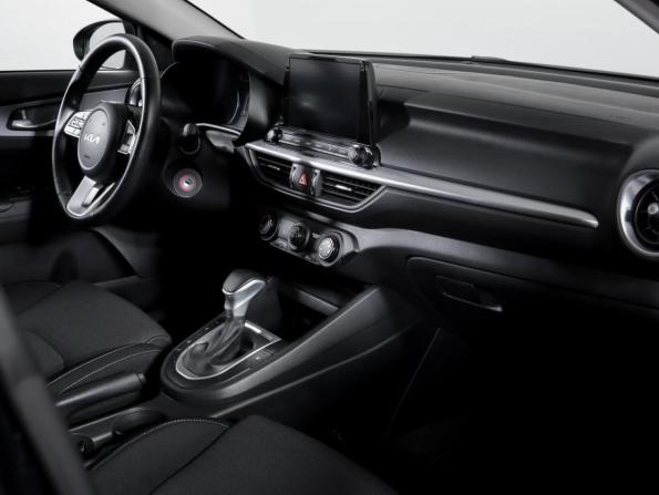 Kia Cerato IV Рестайлинг с пробегом 2021 года, цена 2 000 000 рублей, 42025 км, седан, Автокод Объявления